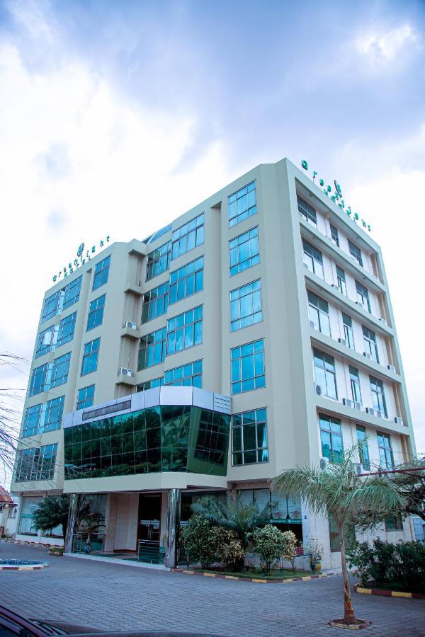 Greenlight Hotel Дар-эс-Саламе Экстерьер фото
